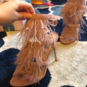 Steve Madden 5” pink feather heels US 8